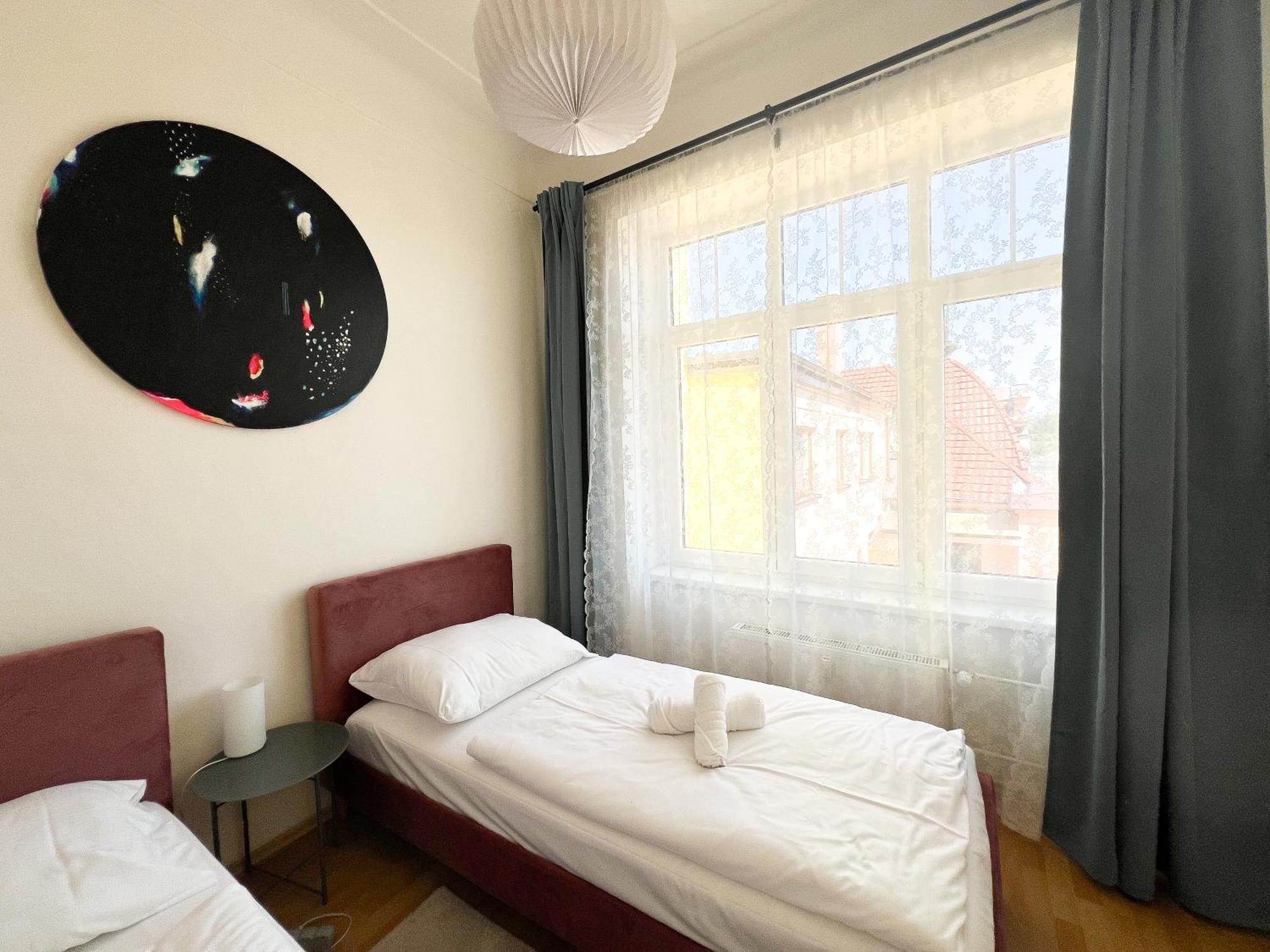Arch In Apartment *